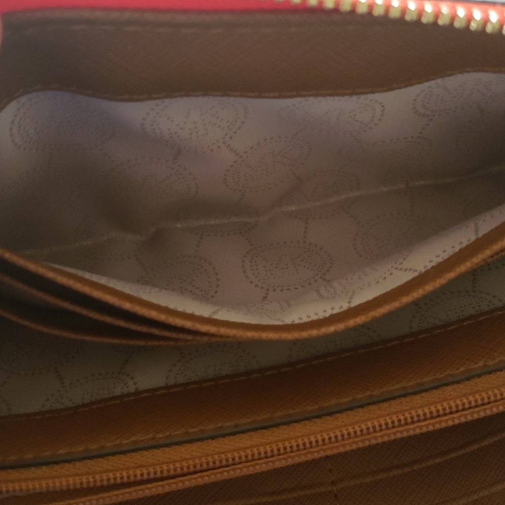 Wallet - Picture 5 of 6